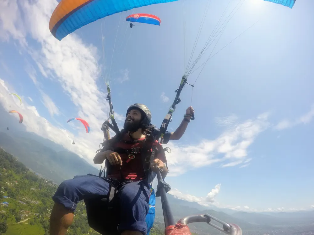 Paragliding, to feel it