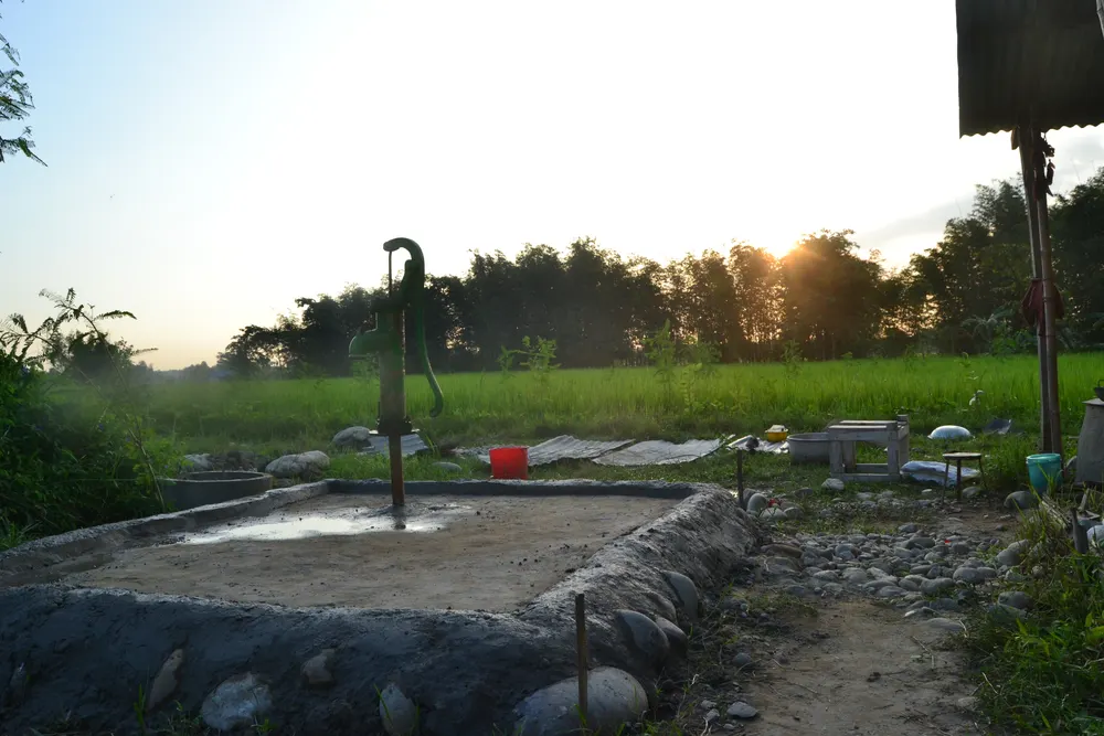 Opening up, building the water pump